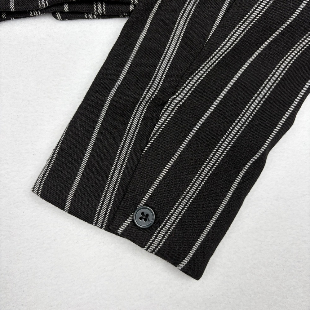Social Tourist Womens Black Pinstripe Cropped Blazer Jacket Size M Single Button - Picture 3 of 7